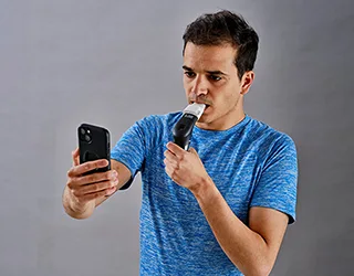 Allenatore muscolare inspirato